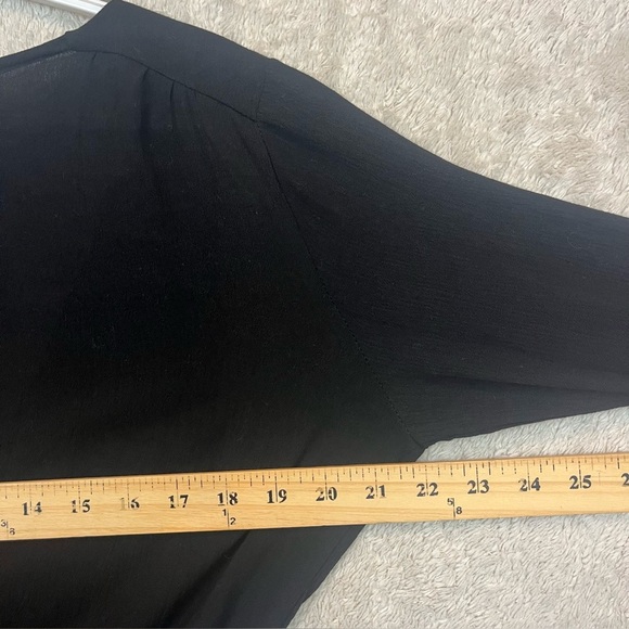 ShowPo Black Rayon Shorts Romper Faux Wrap Jumpsuit Sz 4 - Picture 15 of 16